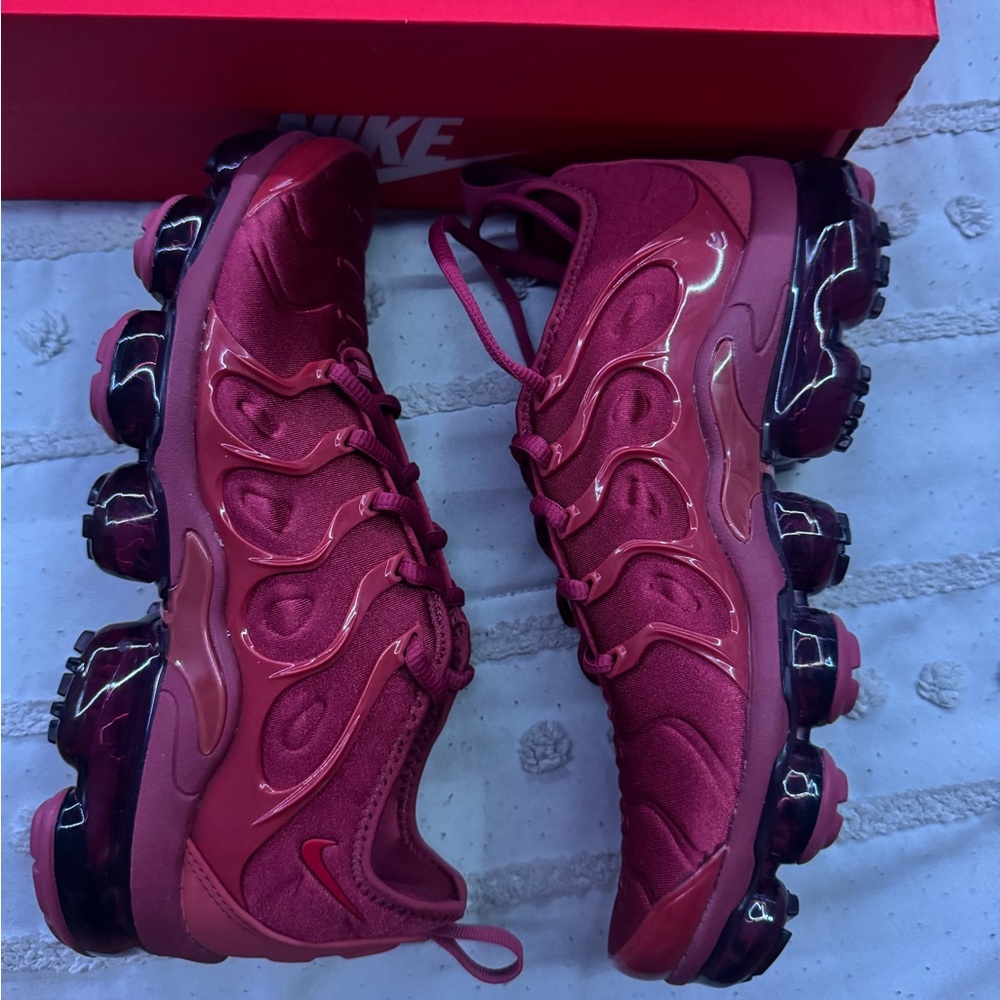 Air vapor max plus